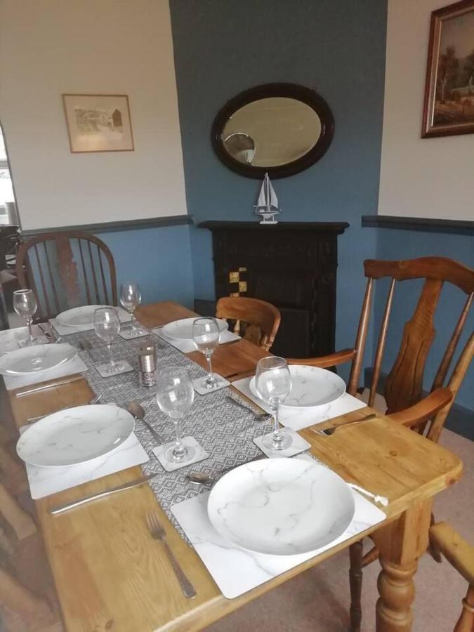 Cosy Spacious 2-Bed Cottage In Watchet Somerset Екстериор снимка