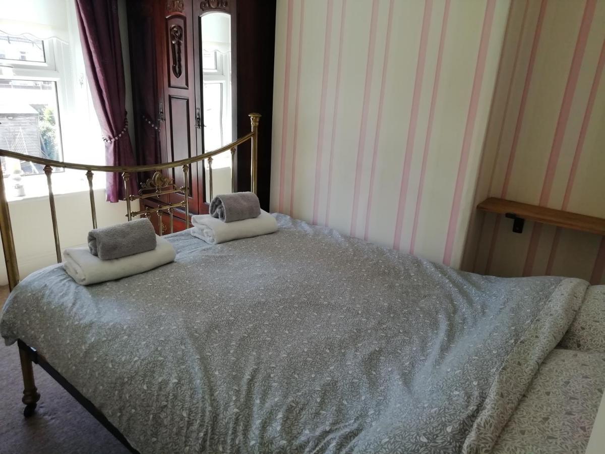 Cosy Spacious 2-Bed Cottage In Watchet Somerset Екстериор снимка