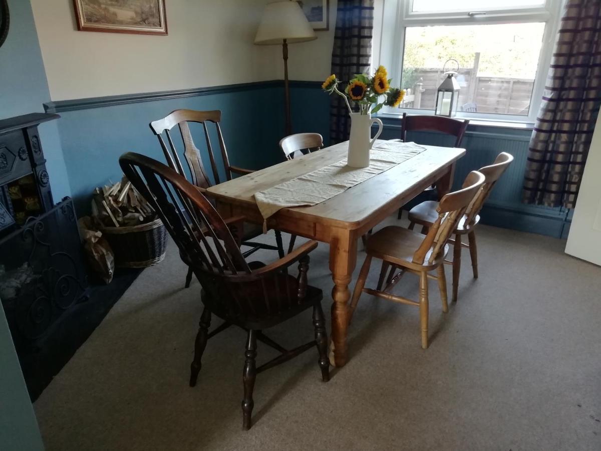 Cosy Spacious 2-Bed Cottage In Watchet Somerset Екстериор снимка