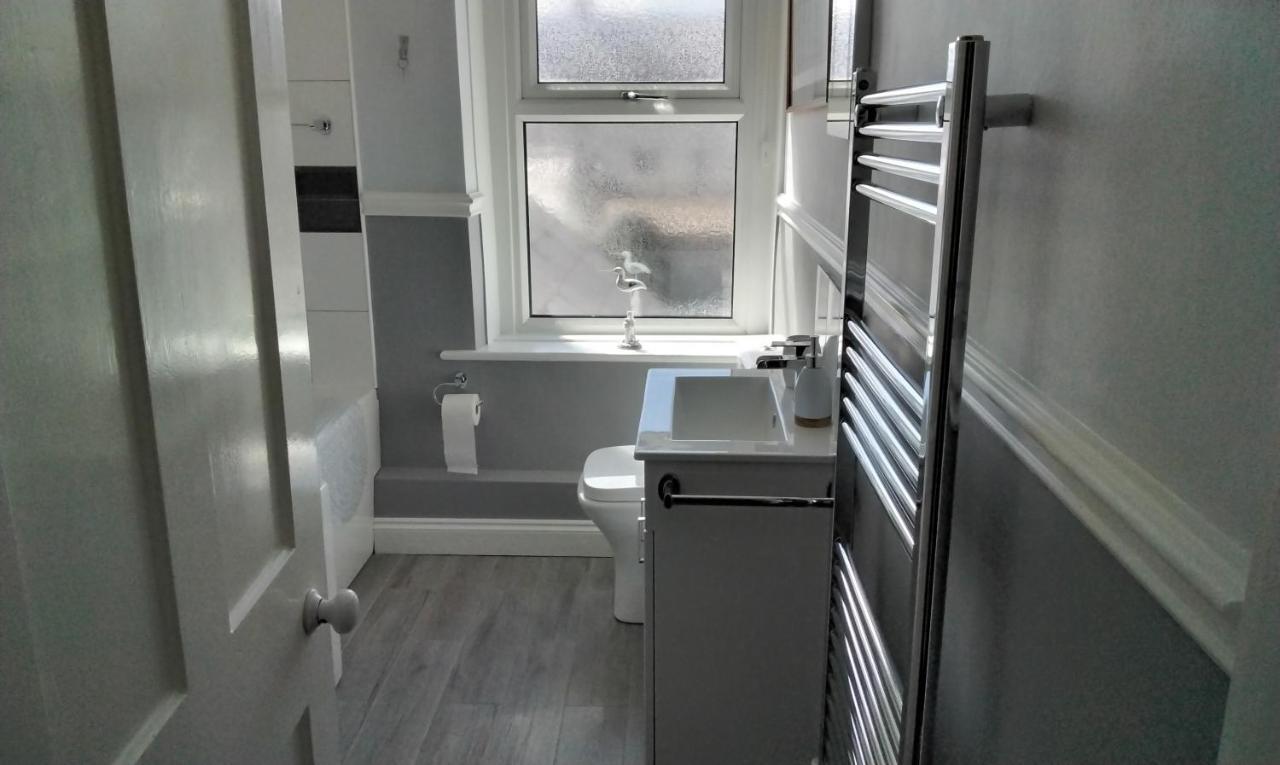 Cosy Spacious 2-Bed Cottage In Watchet Somerset Екстериор снимка